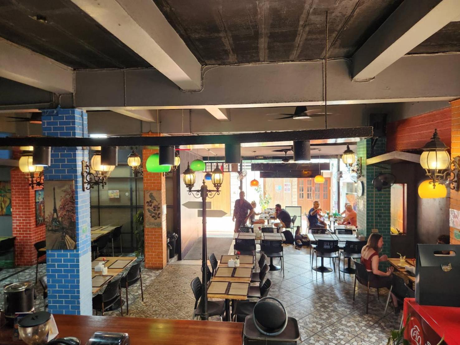 Hotel Khaosan Art - Sha Certified